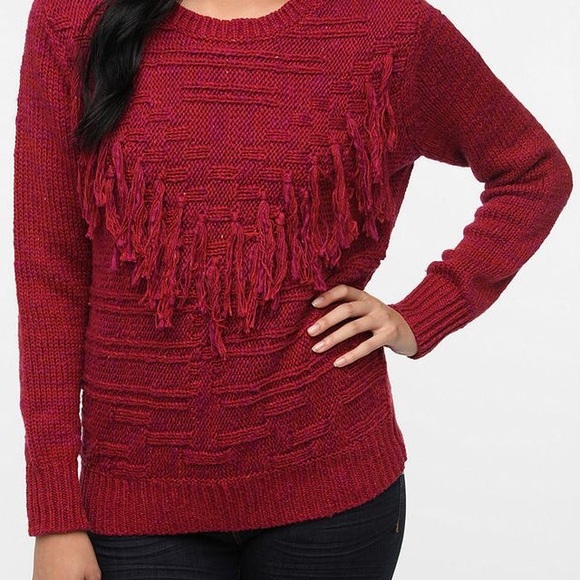 Red Purple Fringed Sweater Small Staring at Stars - Picture 1 of 5